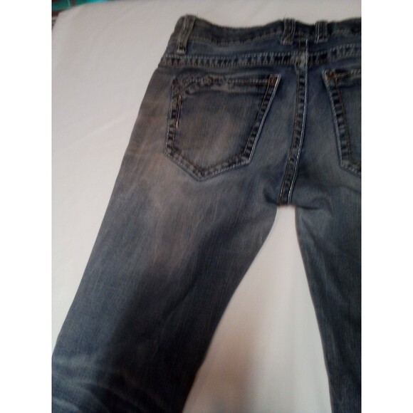 Women's BKE Buckle Fit Number 46 Denim Jeans Size 28 X 32 Very Worn - Picture 5 of 16